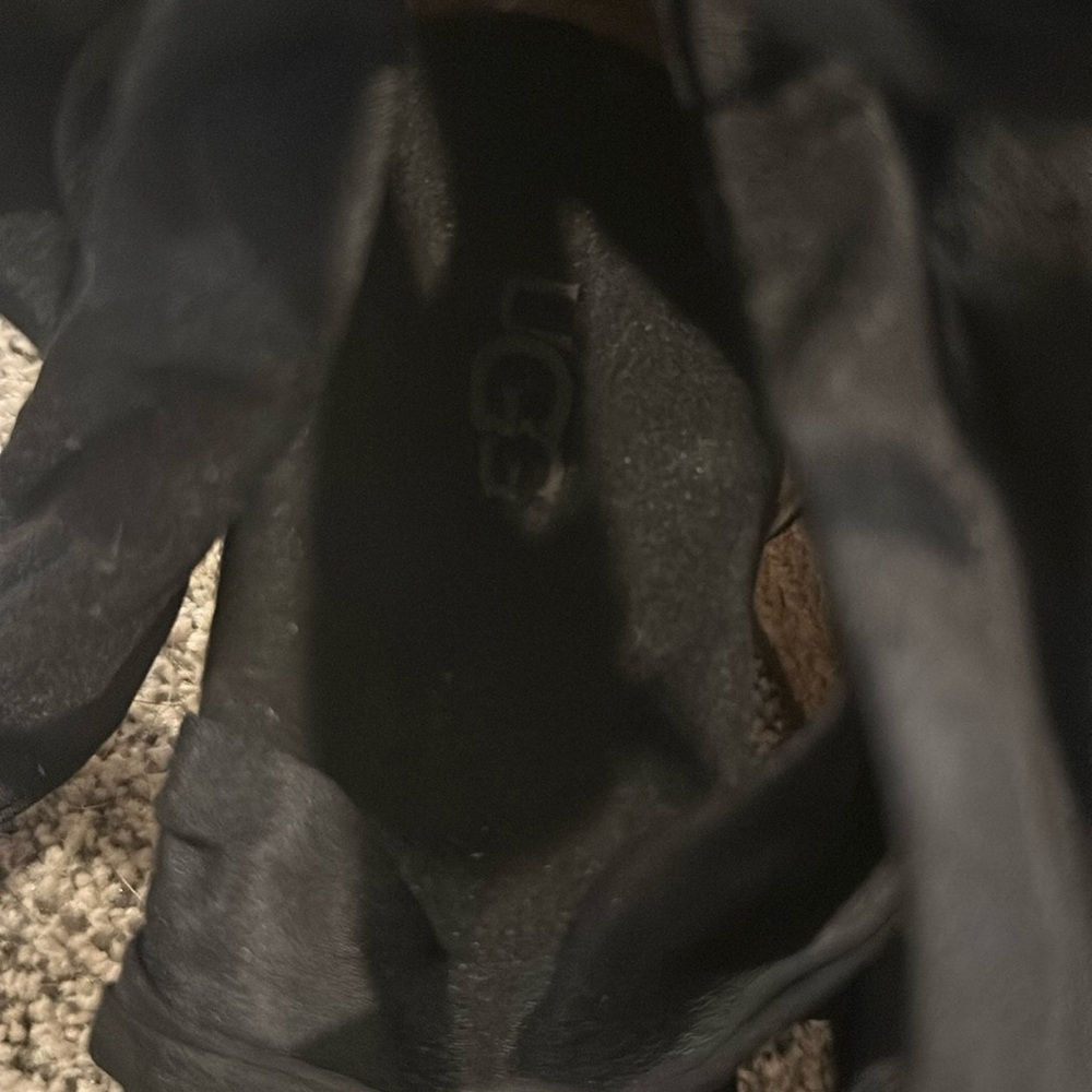 Like new gap size 8 wedges with ties